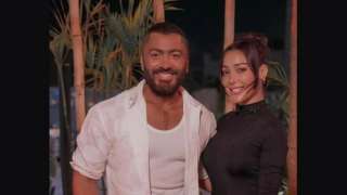 بسمة بوسيل توضح لـ«عكاظ» تطورات الحالة الصحية لتامر حسني واستعداده للعودة إلى مصر