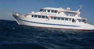 إنقاذ 30 شخصا بينهم 21 سائحا بعد شحوط لنش سياحي بمرسى علم