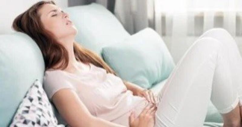 إسبانيا تعتمد إجازة مدفوعة للنساء أثناء الدورة الشهرية.. تفاصيل