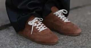 القبقاب موضة 2026.. تعرف على أبرز تريندات الأحذية العام المقبل