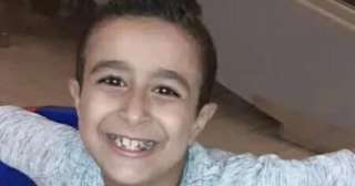 السجن 3 أشهر لصاحب محل موبايلات بتهمة قتل طفل بالإسماعيلية باستخدام منشار... السجن 3 أشهر لصاحب محل موبايلات بتهمة قتل طفل بالإسماعيلية باستخدام منشار كهربائي.