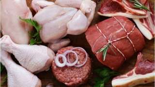 تراجع جديد في أسعار اللحوم والدواجن بمصر بنسبة 3.1% خلال نوفمبر وسط... تراجع جديد في أسعار اللحوم والدواجن بمصر بنسبة 3.1% خلال نوفمبر وسط استمرار انخفاض التضخم