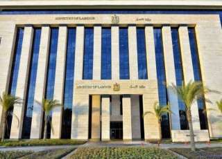 فرص عمل جديدة بالجيزة.. وزارة العمل تكشف التفاصيل والشروط فرص عمل جديدة بالجيزة.. وزارة العمل تكشف التفاصيل والشروط
