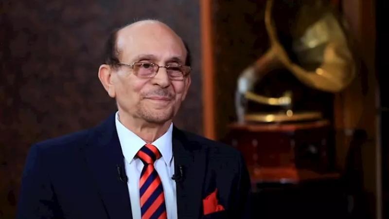 محمد صبحي يكشف تفاصيل أزمته مع السائق: «لم يكن في الحمام وكان يشرب شاي»