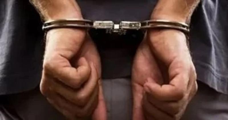 سنة حبس مع وقف التنفيذ لمتهم بهتك عرض طليقته داخل مسكنه