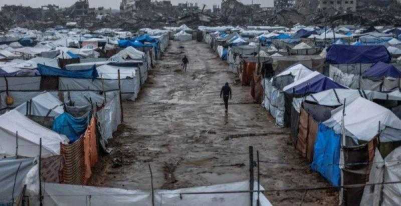 منخفض جوي يفاقم المعاناة.. بلدية غزة تحذر من صعوبة الأوضاع