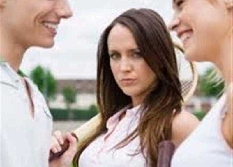 الغيرة والحسد مسيطرة.. 5 أبراج تعجز عن تقبل نجاح الآخرين.