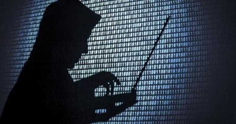 نقل البيانات الشخصية لدولة أجنبية يعرضك للحبس وغرامة 500 ألف جنيه