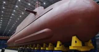 كوريا الشمالية تكشف صوراً جديدة لأول غواصة تعمل بالطاقة النووية