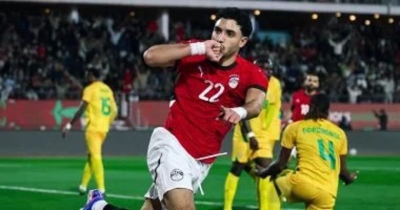 أمم أفريقيا 2025.. عمر مرموش يتصدر القيمة التسويقية مقارنة بمنتخب أنجولا