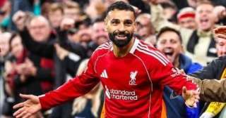 لوكمان مهاجم نيجيريا: محمد صلاح شخص استثنائي ورمز لقارة أفريقيا