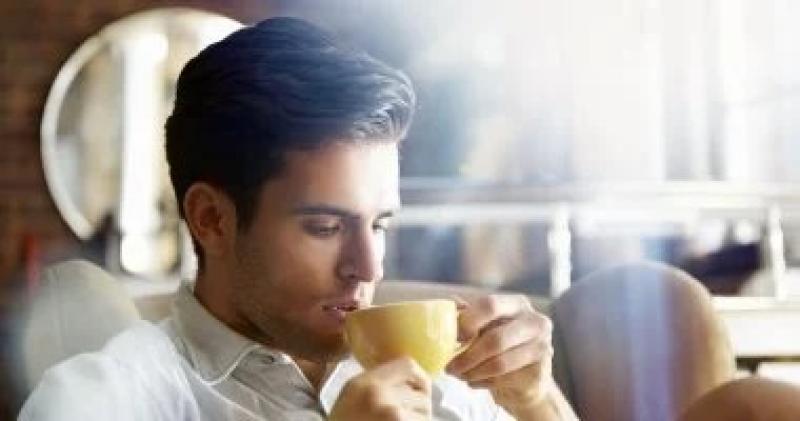 اليوم العالمي للانطوائيين يسلّط الضوء على أبراج تميل للعزلة، ويتصدرها برج الدلو.