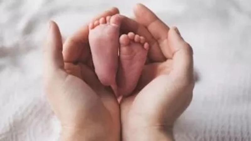 و‎اقعة رضيعة مزلقان بلبيس تهز الرأي العام.. ضبط الأم والخال والأب