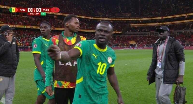 أحمد حسن يفاجئ الجميع بطلب منح ماني «جائزة نوبل» عقب انتصار السنغال على المغرب