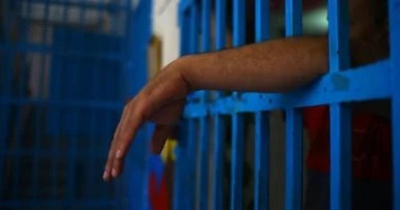 ضبط المتهم بالاعتداء على شقيقته وحرق شقتها بالهرم