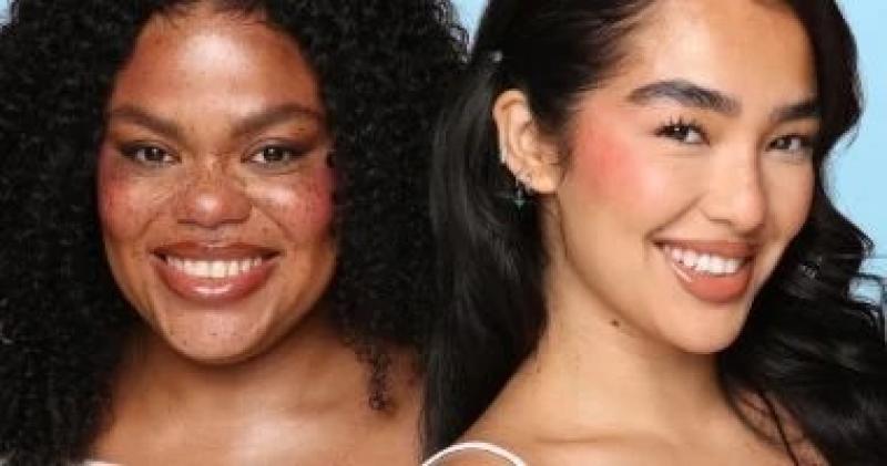 6 نصائح لوضع مكياج دون علامات أو تكتل فى الشتاء.. خليكى مميزة