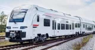 يشحن خلال 3 دقائق ونصف.. بريطانيا تطلق قطار فائق السرعة يعمل بالبطارية فقط