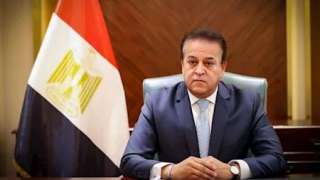 وزير الصحة يطلق النسخة الأولى من ”دليل العلاج على نفقة الدولة”