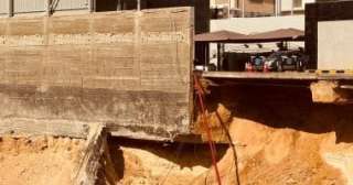 جهاز القاهرة الجديدة: لا يوجد هبوط أرضى وما حدث نتج عن حفر إحدى الشركات بدون خوازيق