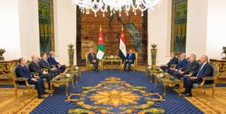 الرئيس السيسى وملك الأردن يؤكدان ضرورة التنفيذ الكامل لاتفاق وقف الحرب فى... الرئيس السيسى وملك الأردن يؤكدان ضرورة التنفيذ الكامل لاتفاق وقف الحرب فى غزة وتنفيذ خطة ترامب