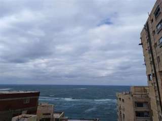 ارتفاع الحرارة.. الأرصاد تُعلن طقس الساعات المقبلة وتحذيرات من الأتربة