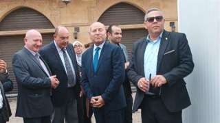 بعد أن أطلقته الأوقاف.. محافظ القاهرة يتفقد مشروع زاد آل البيت بالسيدة زينب