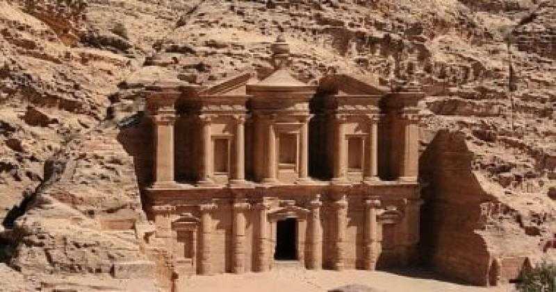 اكتشافات أثرية جديدة تعيد رسم ملامح نظام المياه فى مدينة البتراء