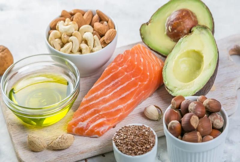 احرص على تناولها.. أطعمة ومشروبات تُقلل الحموضة وتهدئ حرقان المعدة.. عاجل