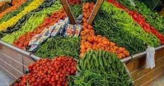 الطماطم بـ10 جنيهات.. أسعار الخضروات والفاكهة اليوم السبت الطماطم بـ10 جنيهات.. أسعار الخضروات والفاكهة اليوم السبت