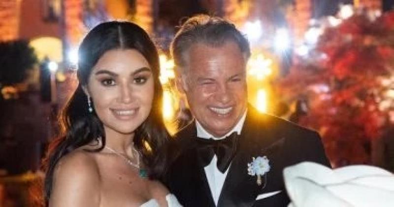 أروى جودة لزوجها فى عيد الحب: أريد الرقص معك إلى الأبد.