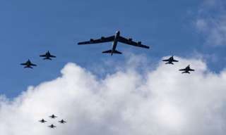 إعلام عبري: طائرات أمريكية للتزود بالوقود تصل مطار بن جوريون