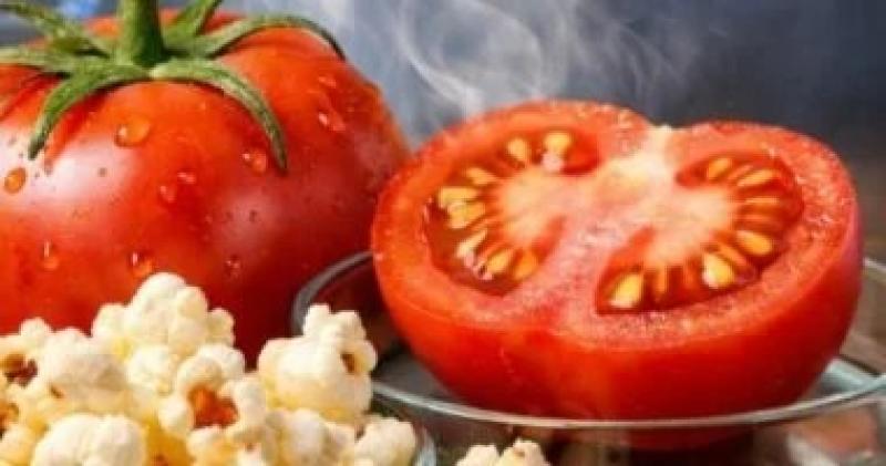 طماطم بطعم الزبدة ورائحة الفشار! تجربة معدلة وراثيًا تدهش الجميع