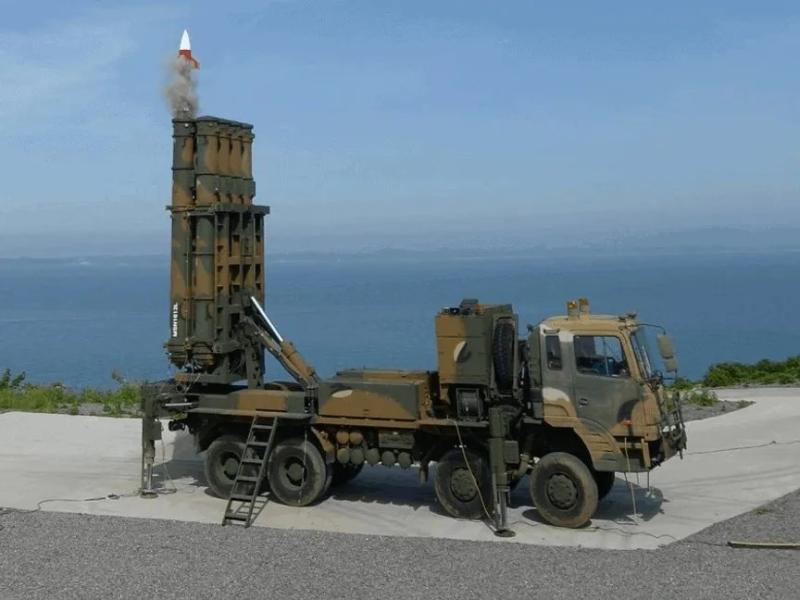 حرب إيران تعزز الطلب على نظام دفاعي صاروخي كوري جنوبي أرخص من ”باتريوت”