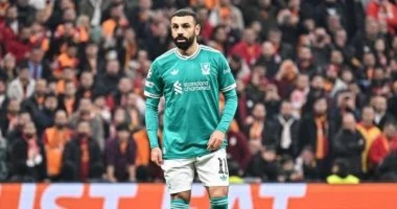 نجم ليفربول عن صورة دولاب جوائز محمد صلاح: ما حققه أمر استثنائي