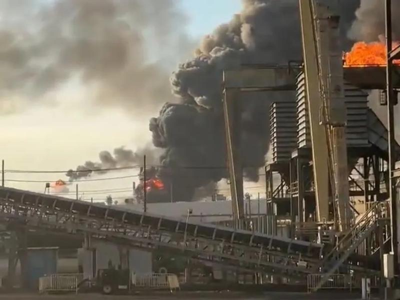 اندلاع حريق في مصفاة نفط بولاية تكساس الأميركية