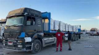 مصر تُغيث الأشقاء في غزة بقافلة مساعدات جديدة ضمن ”زاد العزة” مصر تُغيث الأشقاء في غزة بقافلة مساعدات جديدة ضمن ”زاد العزة”