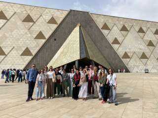 وزارة السياحة والآثار تنظم رحلة تعريفية لمنظم الرحلات الفرنسي Intermèdes بالقاهرة والجيزة وزارة السياحة والآثار تنظم رحلة تعريفية لمنظم الرحلات الفرنسي Intermèdes بالقاهرة والجيزة