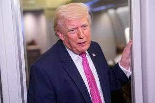 ترامب يهدد بـ ”محو جزيرة خرج” إذا لم تُعِد طهران فتح مضيق هرمز وتتوصل إلى اتفاق ”بسرعة”