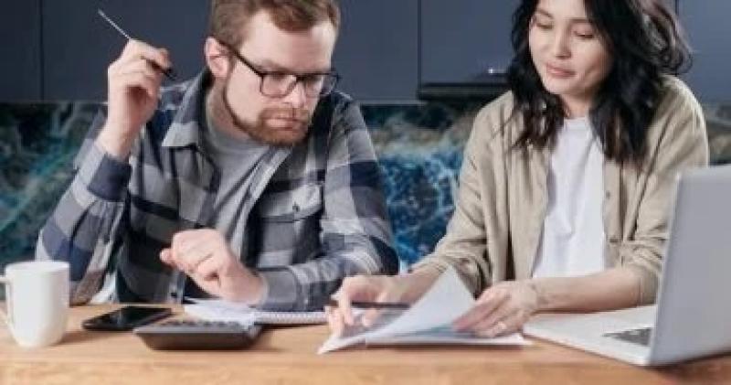 بعد تطبيق قرار الإغلاق المبكر.. 5 خطوات تساعد على تقليل المشاكل الزوجية