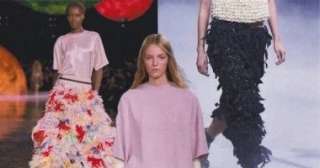 موضة ربيع وصيف 2026.. 6 تريندات تسيطر على أزياء الموسم