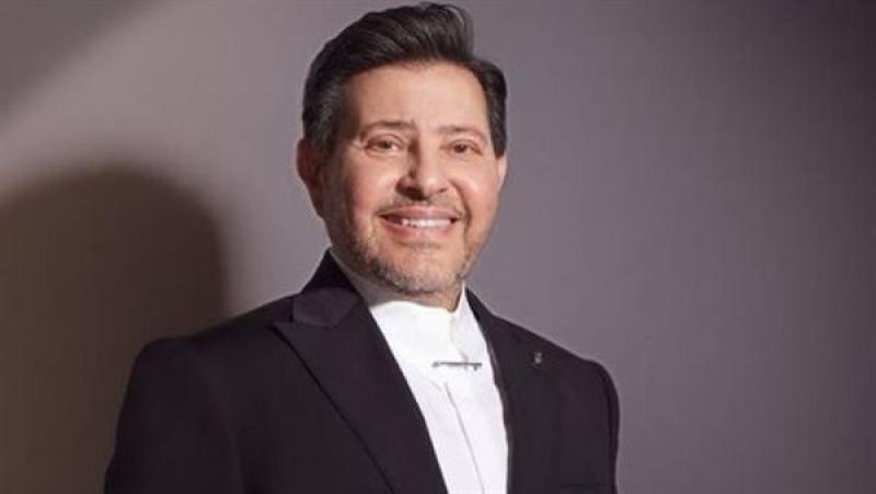 بعد وضعه على أجهزة التنفس.. تطورات الحالة الصحية للفنان هاني شاكر