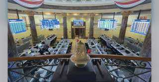 عاجل ﺑﺪﺃﺕ ﺑـ«ﺍﻟﻨﺼﺮ ﻟﻠﺘﻌﺪﻳﻦ» ﻭ«ﺍﻟﻨﻬﻀﺔ ﻟﻠﺼﻨﺎﻋﺎﺕ» ﻭ«ﺍﻟﻤﺼﺮﻳﺔ ﻟﻠﺴﺒﺎﺋﻚ».. الحكومة تستعد لقيد 10 شركات عامة في البورصة قبل منتصف أبريل الجاري. للتفاصيل