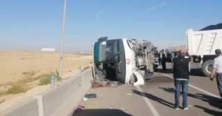 إصابة 18 طالبا فى انقلاب أتوبيس على الطريق الصحراوى بالمنيا إصابة 18 طالبا فى انقلاب أتوبيس على الطريق الصحراوى بالمنيا