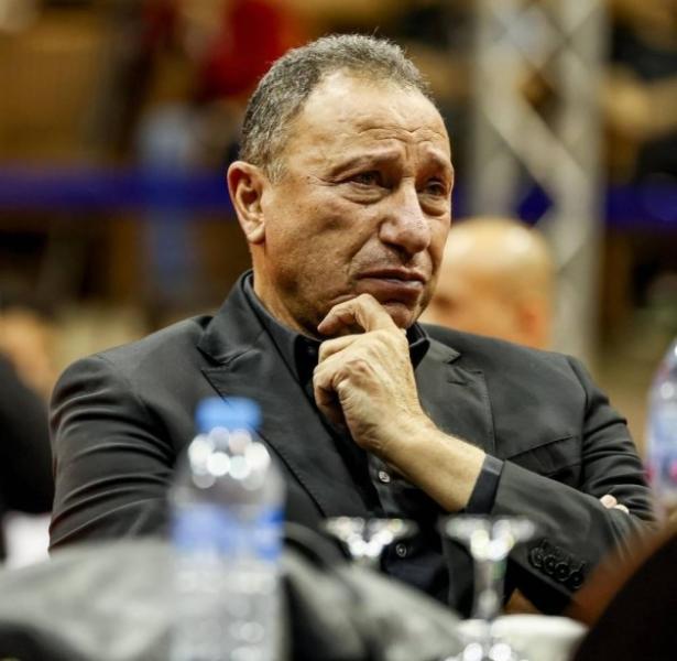 السر وراء الغياب.. الأهلي يرد على حقيقة تهميش الخطيب