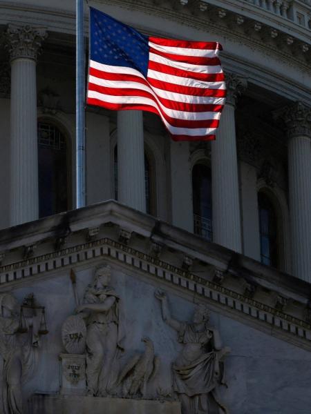 للمرة الخامسة.. الكونجرس الأميركي يفشل مجدداً في تقييد صلاحيات ترمب بحرب إيران عاجل