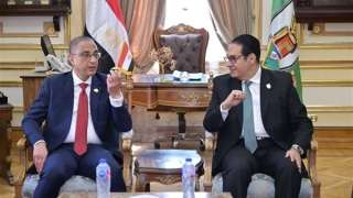 جامعة القاهرة: عدم حرمان أي طالب من أداء الامتحانات بسبب المصروفات