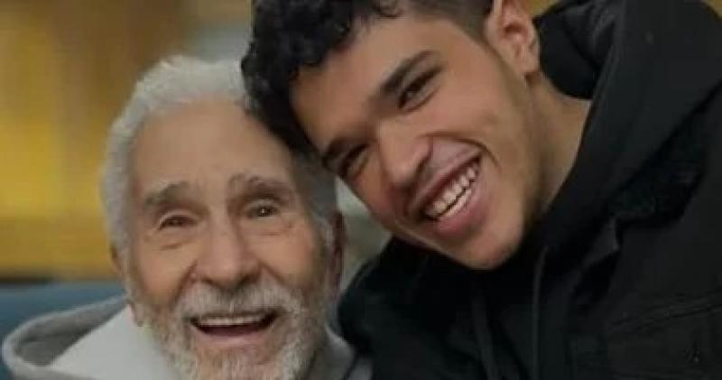حفيد عبد الرحمن أبو زهرة: أستطيع أن أكتب كتابا عن أهميته بالنسبة لى