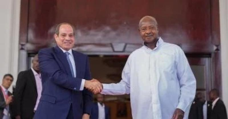 الرئيس السيسى يلتقى رئيس أوغندا ويؤكد اعتزاز مصر بالعلاقات المتميزة بين البلدين