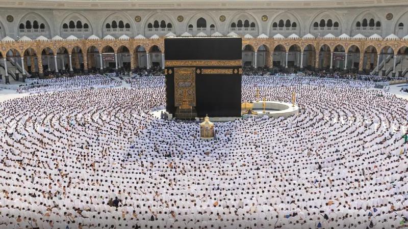 المحكمة العليا السعودية: غداً غرة شهر ذي الحجة .. والوقوف بعرفة الثلاثاء 26 مايو