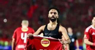 الأهلي ينتظر رد حسين الشحات على عرض التجديد قبل حسم موقفه النهائي